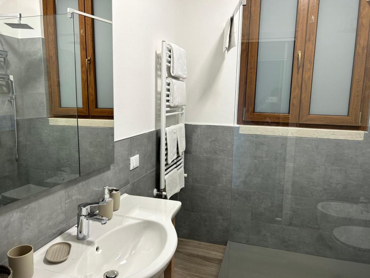 Relax & Emozioni Rooms Valeggio sul Mincio Εξωτερικό φωτογραφία